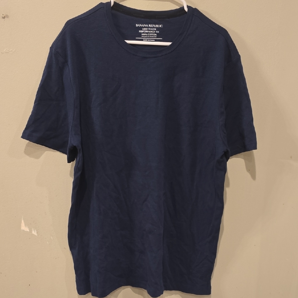 Banana‎ Republic Luxe Touch Performance Tee XL